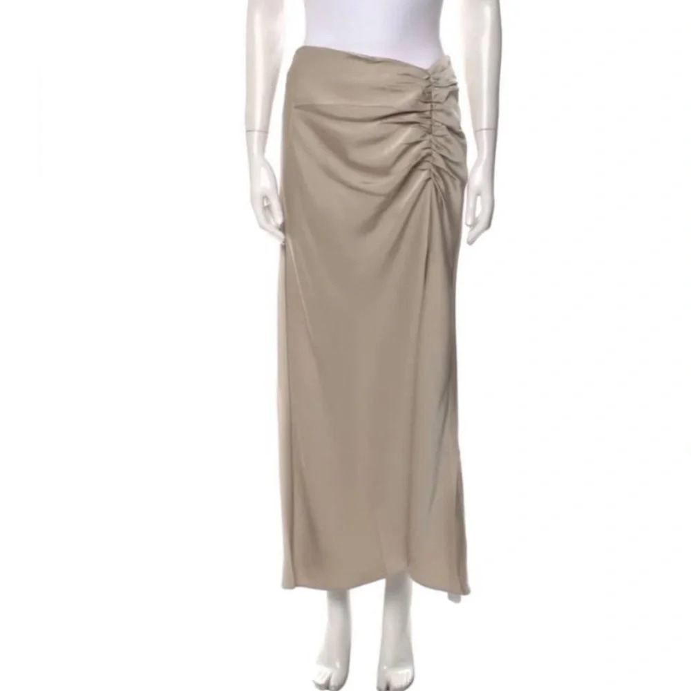 NWT Jason Wu Champagne Satin Ruched Side Slit Zip Flutter Hem $148 Medium.